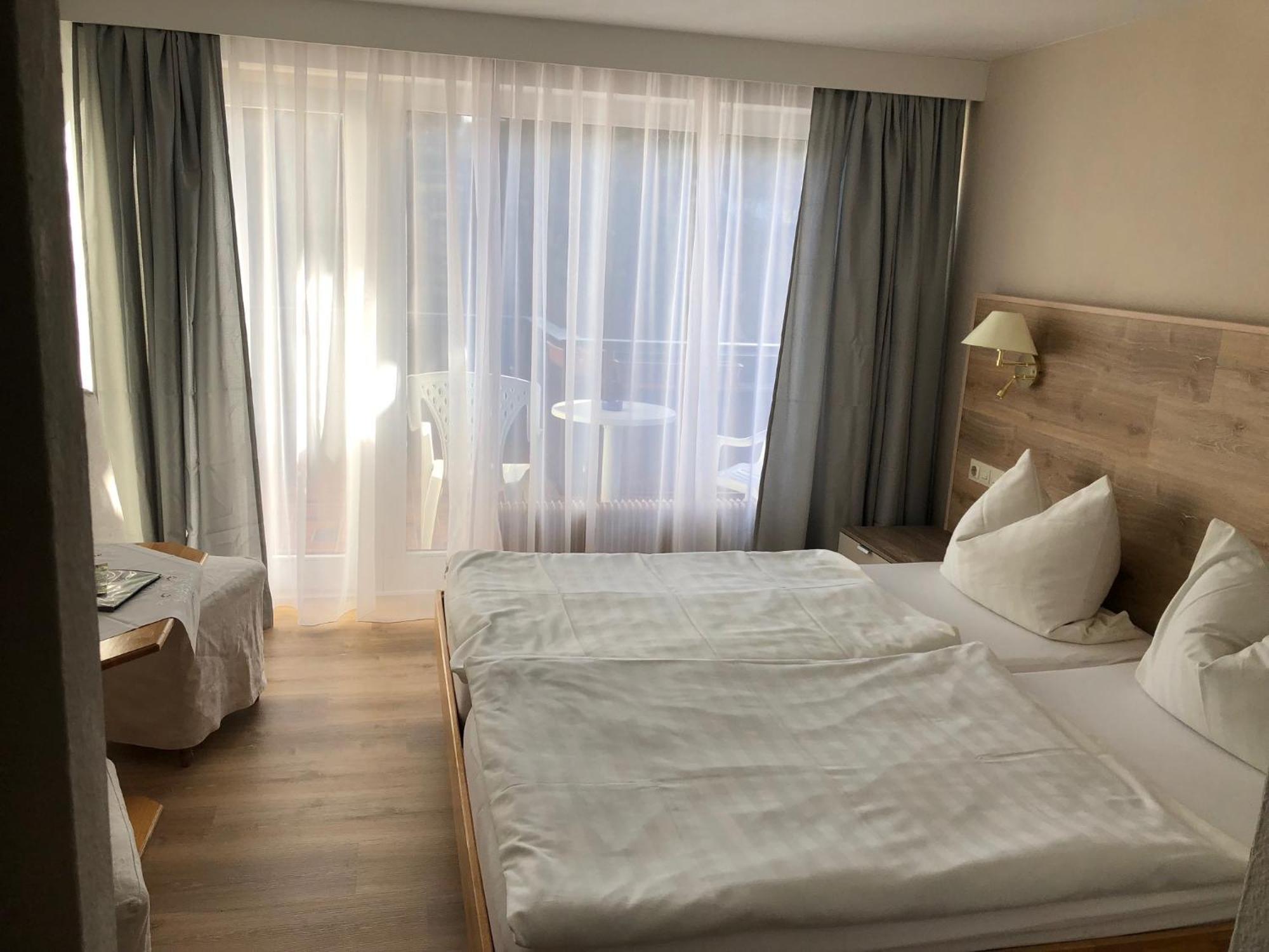 Hotel Breitenbacher Hof Waldachtal Extérieur photo