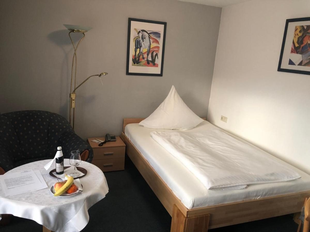 Hotel Breitenbacher Hof Waldachtal Extérieur photo